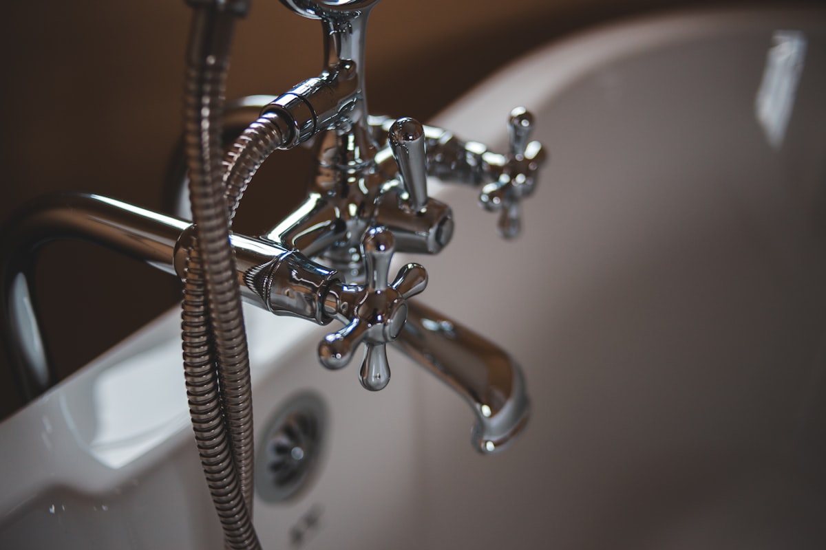 Kitchen faucet